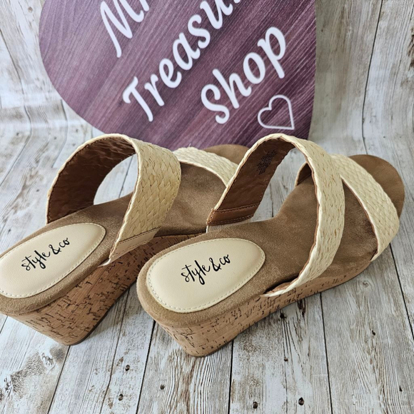 Women's Style & Co Sandals, Tan, Size 7 1/2 - Picture 7 of 9